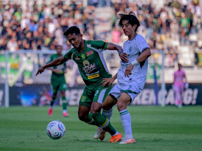 Foto asli dari artikel Persebaya.id tentang gol menit akhir Miguel Pereira