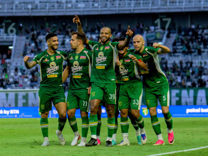 Skuad Persebaya bersiap mengikuti League Cup 2026/2027